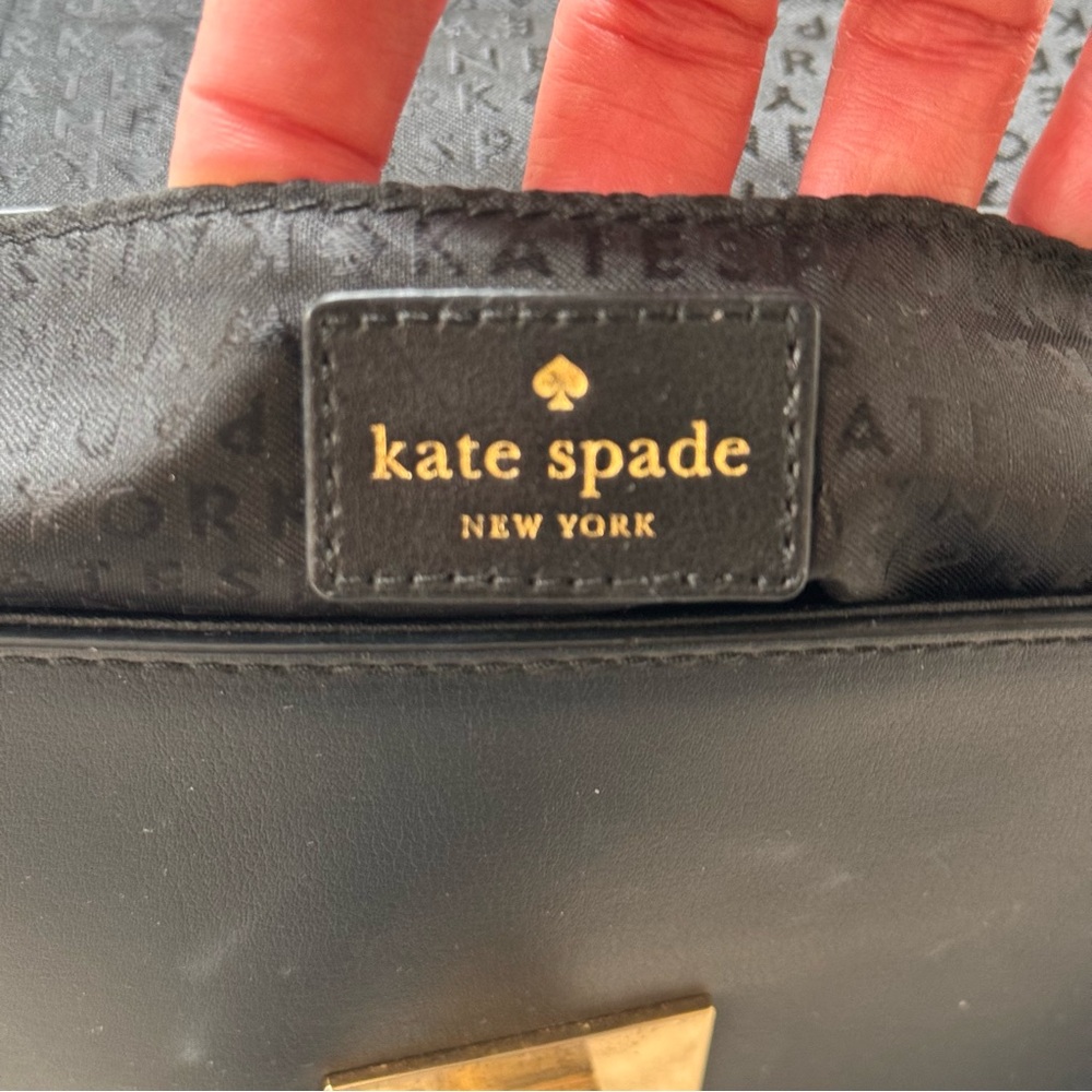 Kate Spade Maple Court Zani Scalloped Crossbody | Black Leather - Picture 6 of 9